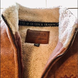 Outback Trading Co Vest S, like new SO WARM!